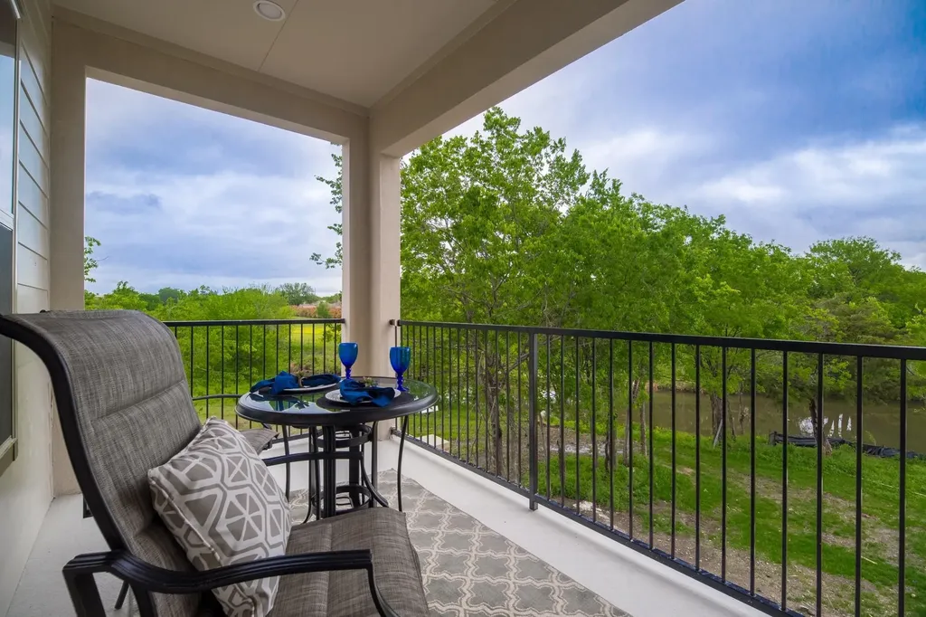 770 N Plano Road Richardson TX 75081