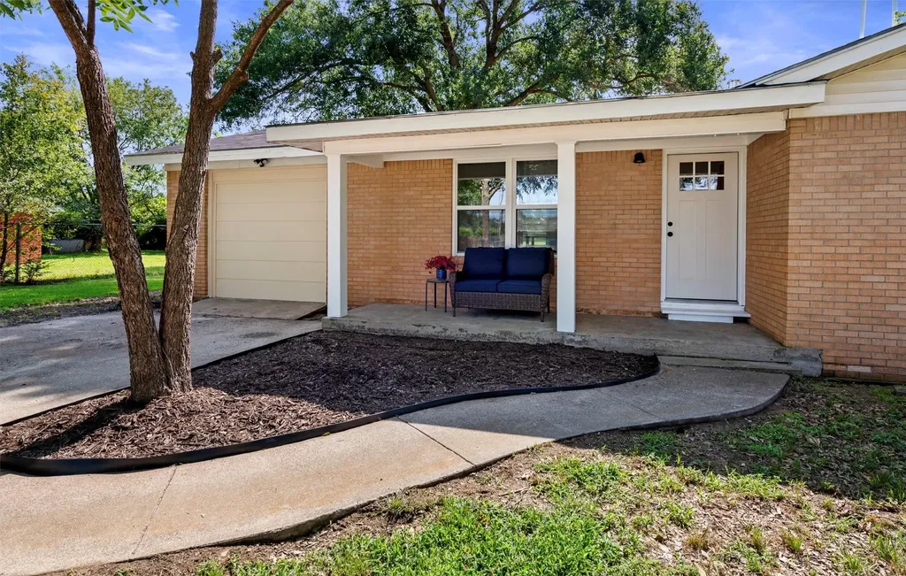 119 Tomie Street Quitman TX 75783