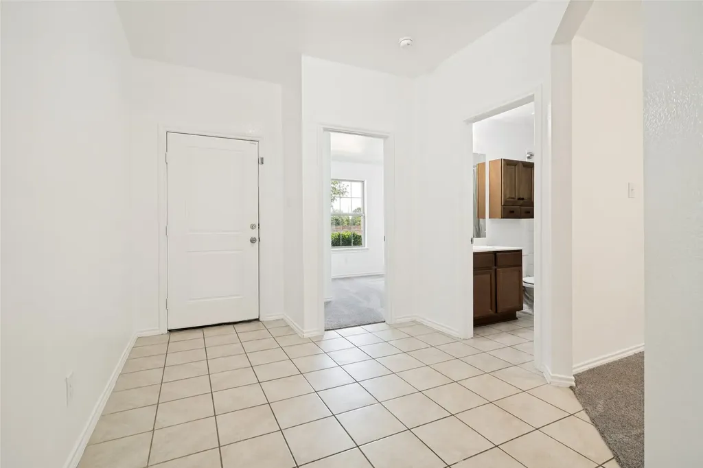 2085 Leona Street Forney TX 75126