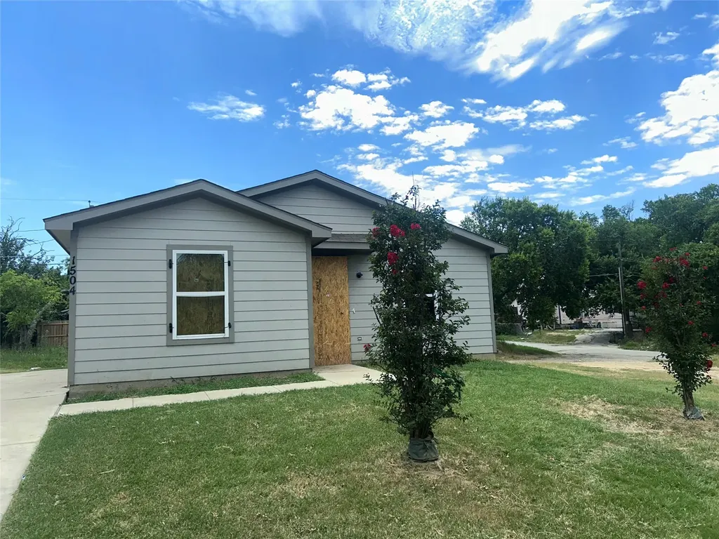 1504 Avenue D Fort Worth TX 76104