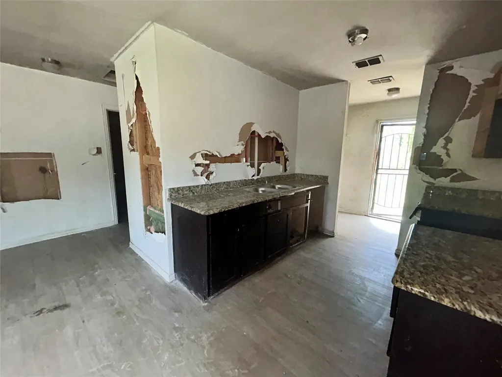 1504 Avenue D Fort Worth TX 76104