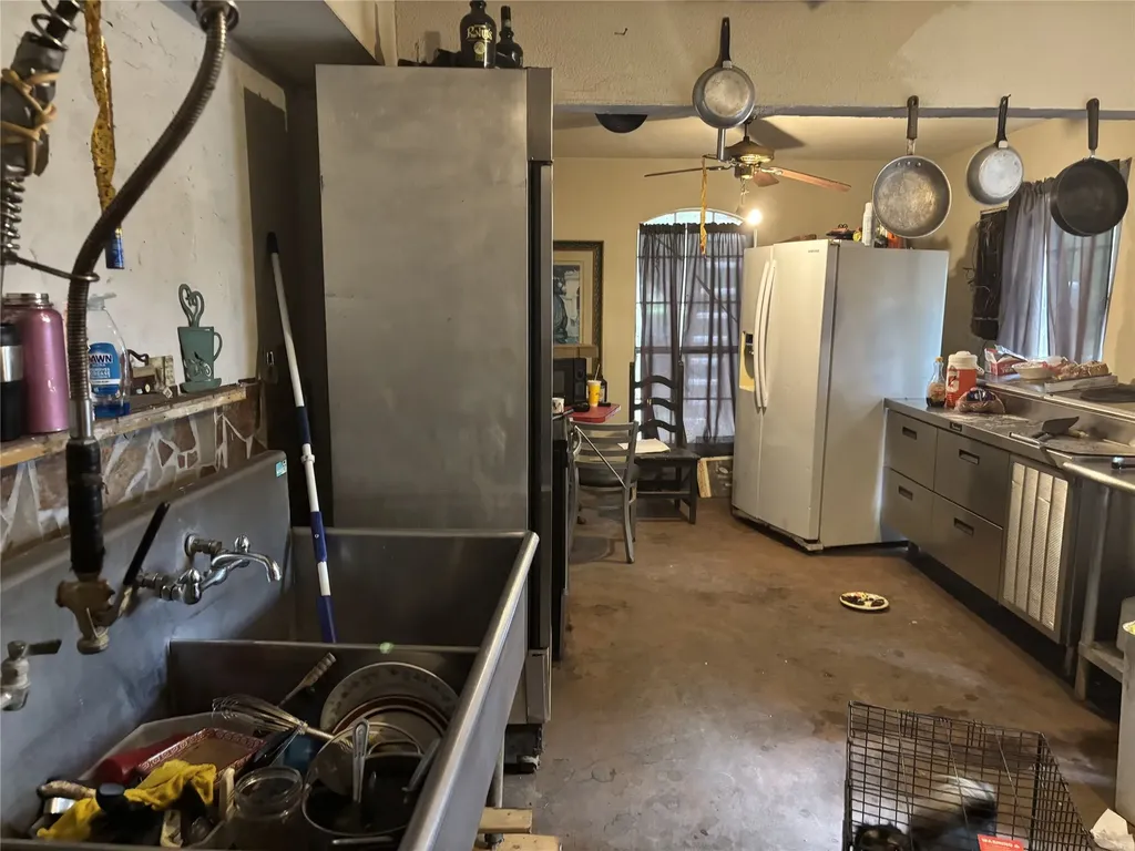 3916 Hidden Lake Court Alvarado TX 76009