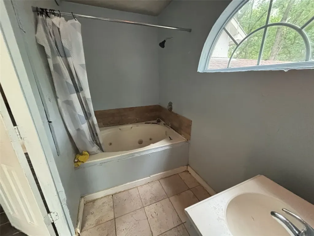 3916 Hidden Lake Court Alvarado TX 76009
