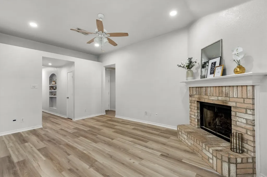 1309 Indian Wells Trail Midlothian TX 76065