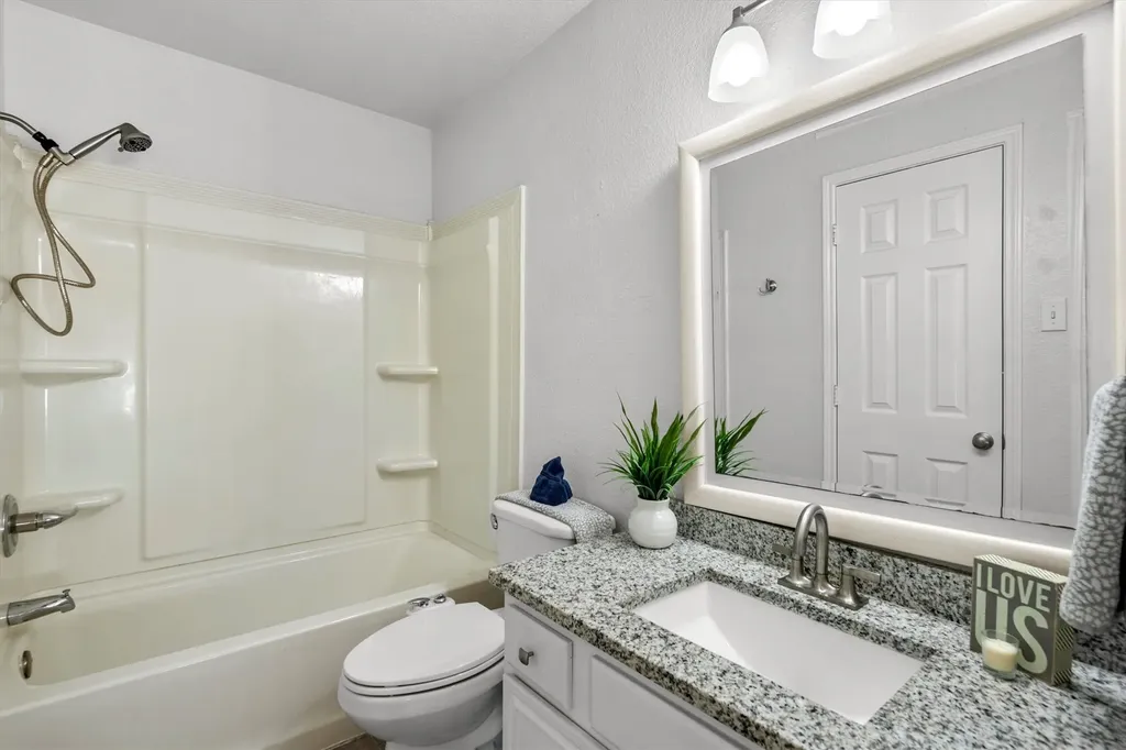1309 Indian Wells Trail Midlothian TX 76065