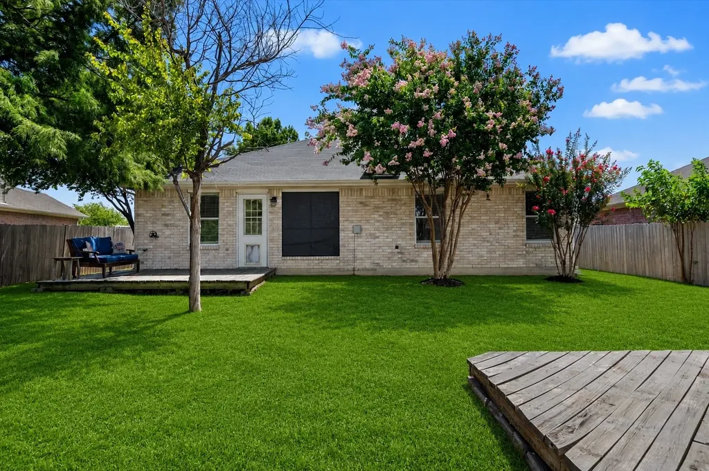 1309 Indian Wells Trail Midlothian TX 76065
