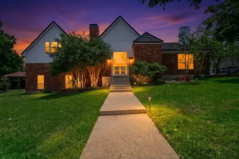 4008 Acapulco Street Irving TX 75062