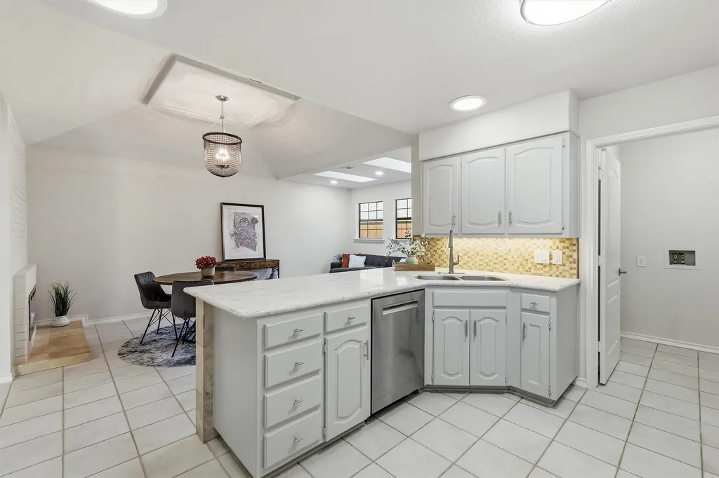 50 Cimarron Drive Trophy Club TX 76262