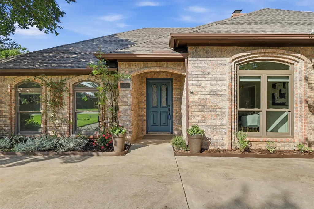 50 Cimarron Drive Trophy Club TX 76262