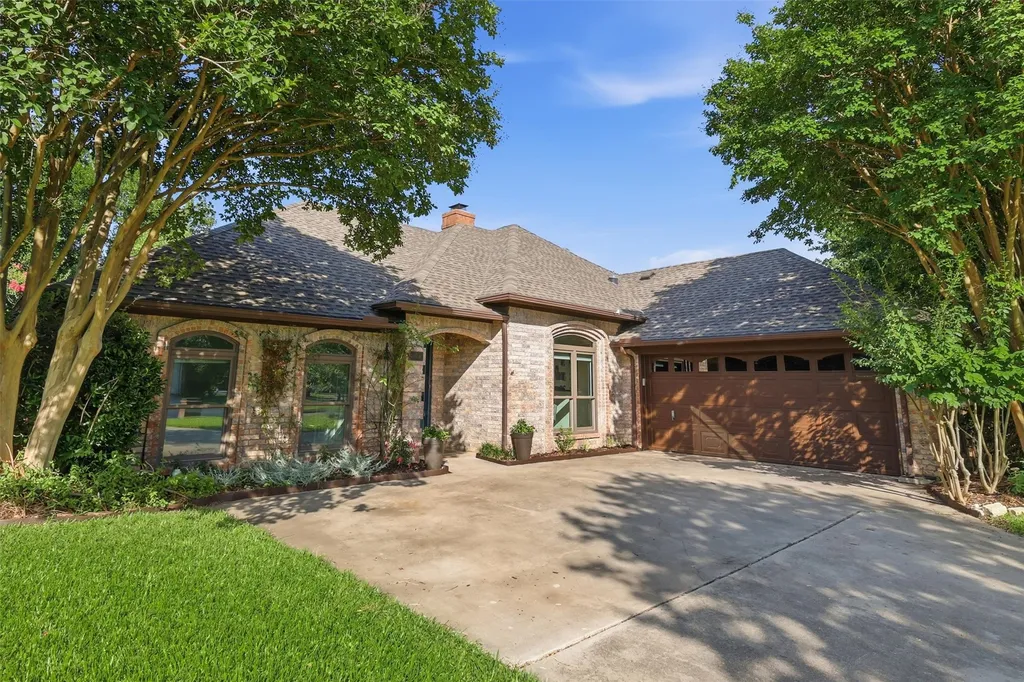 50 Cimarron Drive Trophy Club TX 76262