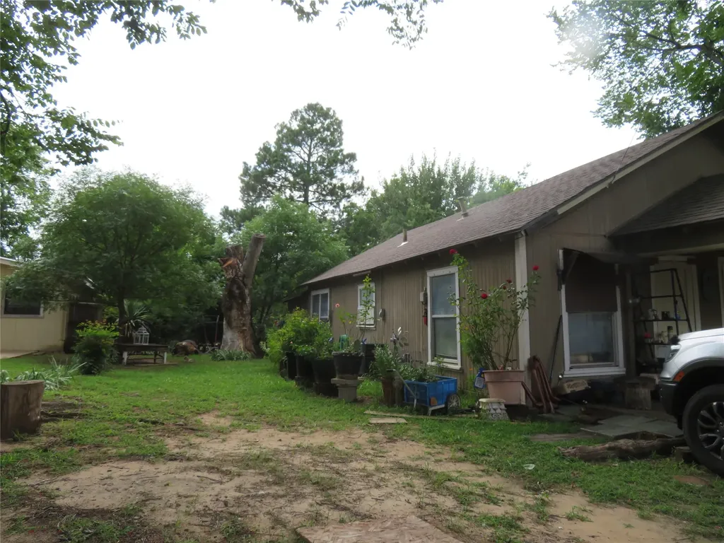 1206 Johnson Street Denton TX 76205