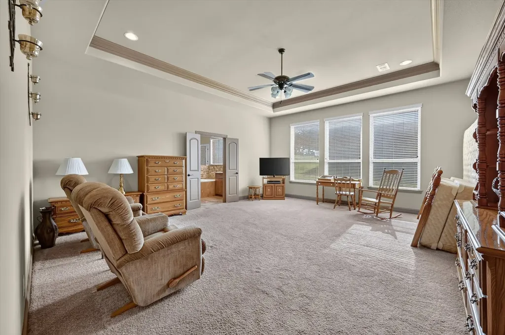 197 Ellis Creek Drive Weatherford TX 76085