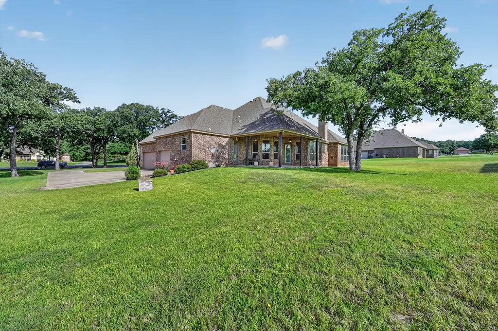 197 Ellis Creek Drive Weatherford TX 76085