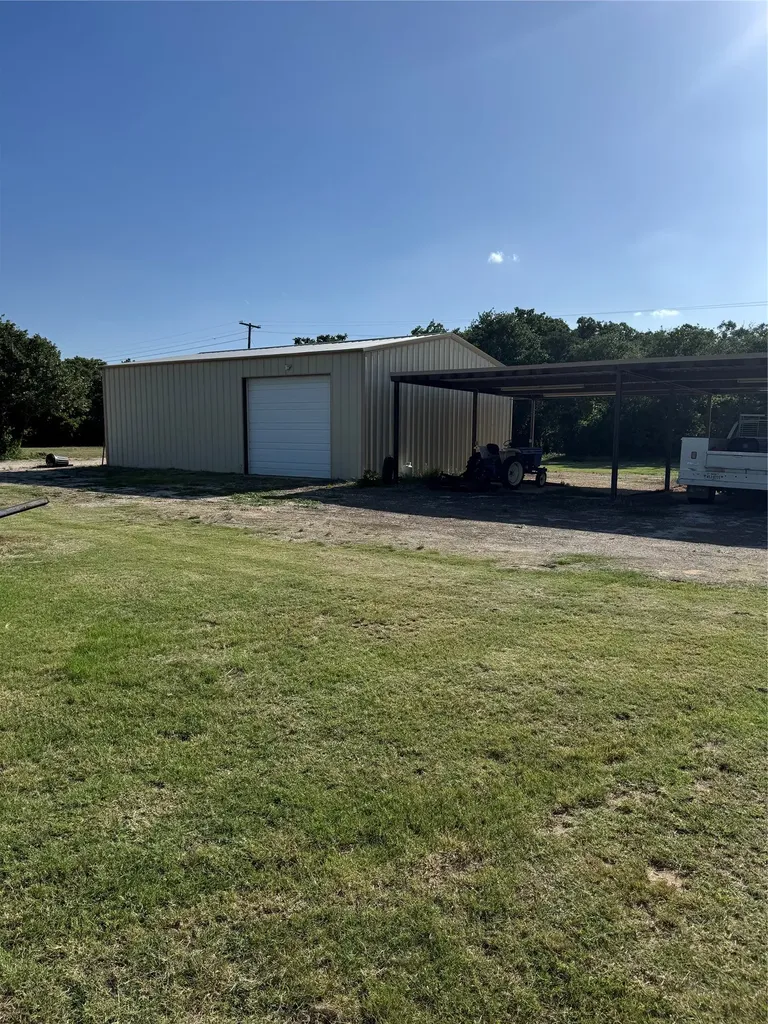 1829 Tonkawa Clyde TX 79510