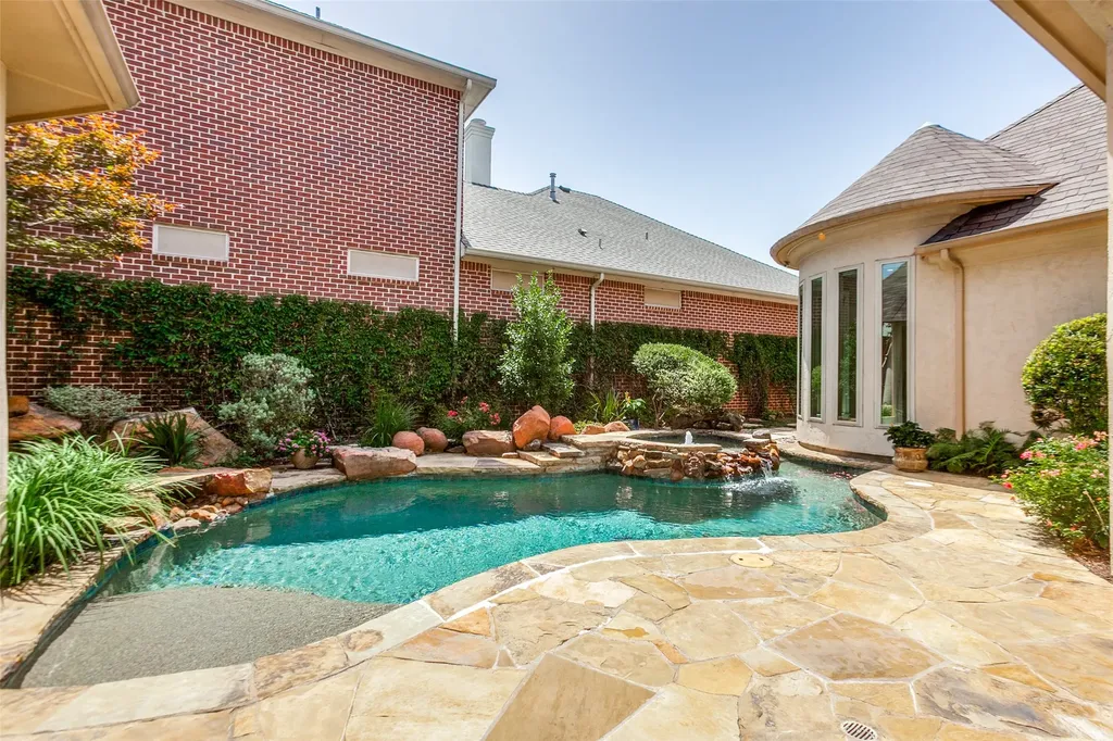 5128 Meadowlark Drive Plano TX 75093