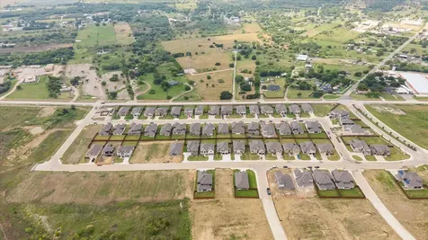 3748 Old Fort Worth Road Midlothian TX 76065