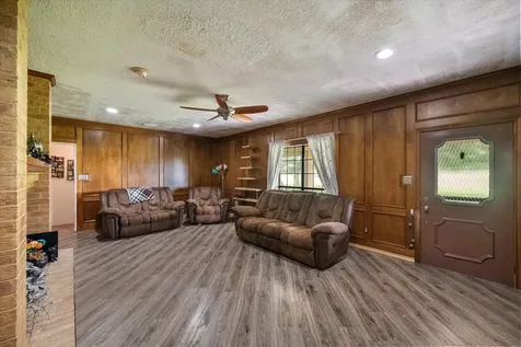 3748 Old Fort Worth Road Midlothian TX 76065