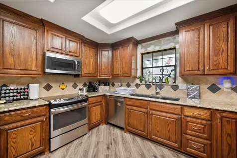 3748 Old Fort Worth Road Midlothian TX 76065