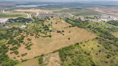3748 Old Fort Worth Road Midlothian TX 76065