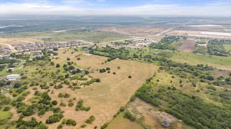 3748 Old Fort Worth Road Midlothian TX 76065