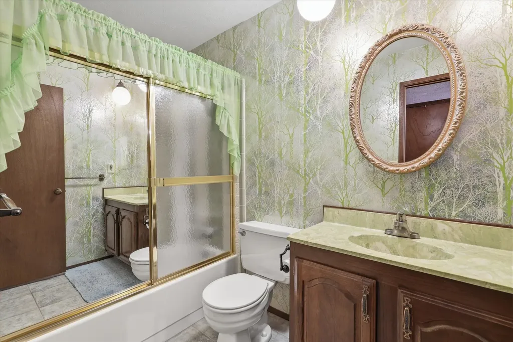 2929 Silverdale Lane Garland TX 75044