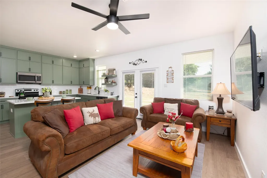 209 Lanai Drive Runaway Bay TX 76426