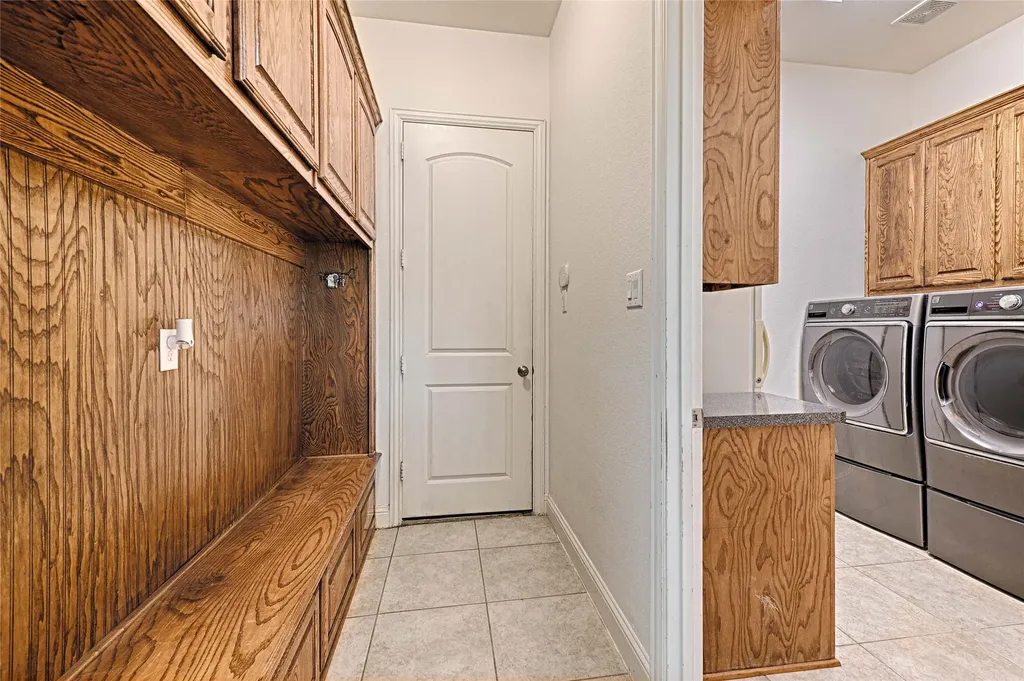 415 Breezeway Court Cedar Hill TX 75104