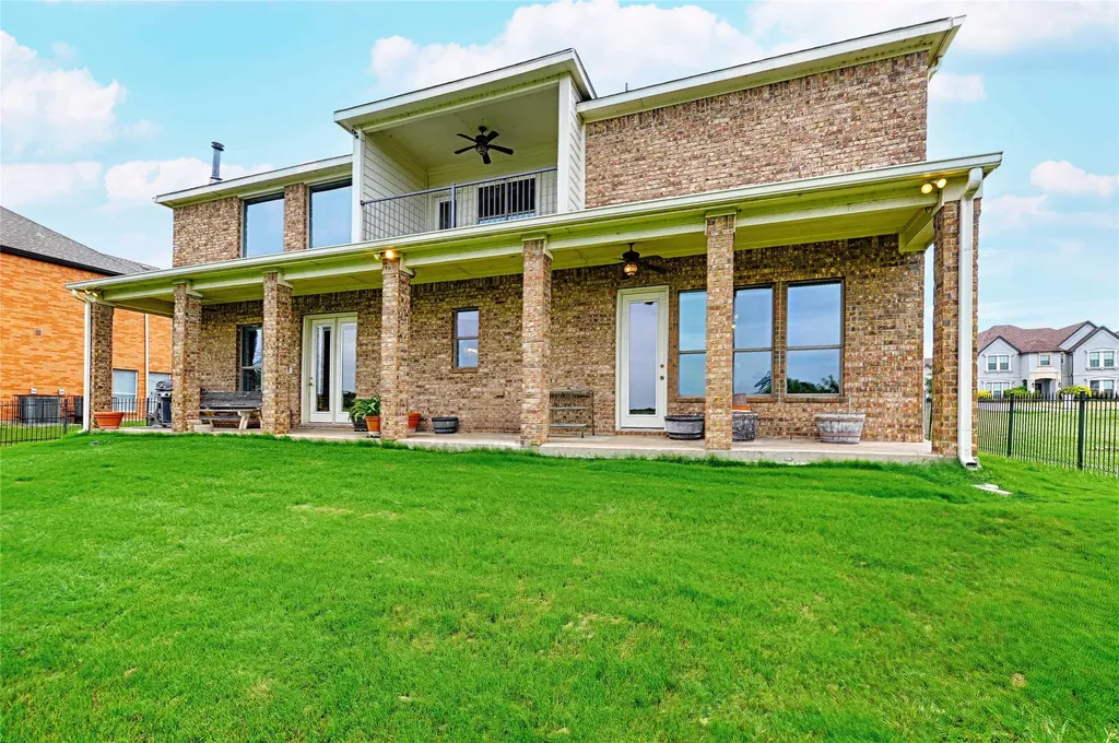 415 Breezeway Court Cedar Hill TX 75104
