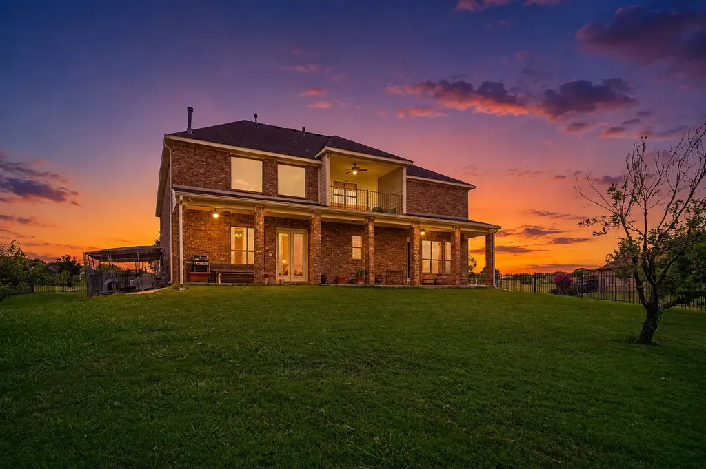 415 Breezeway Court Cedar Hill TX 75104