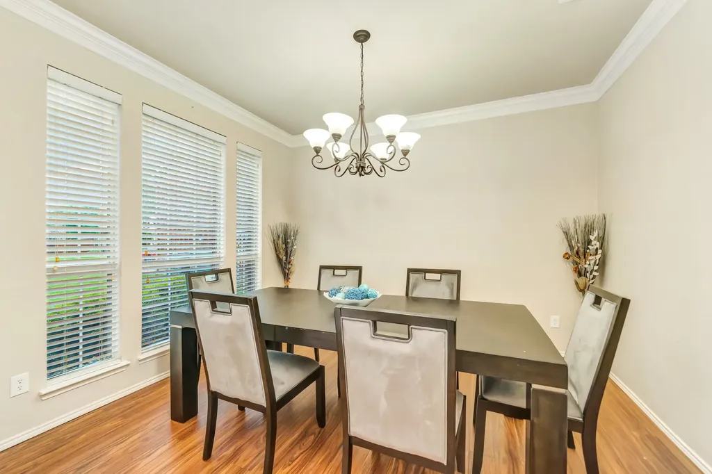 2312 Tawny Owl Road Grand Prairie TX 75052
