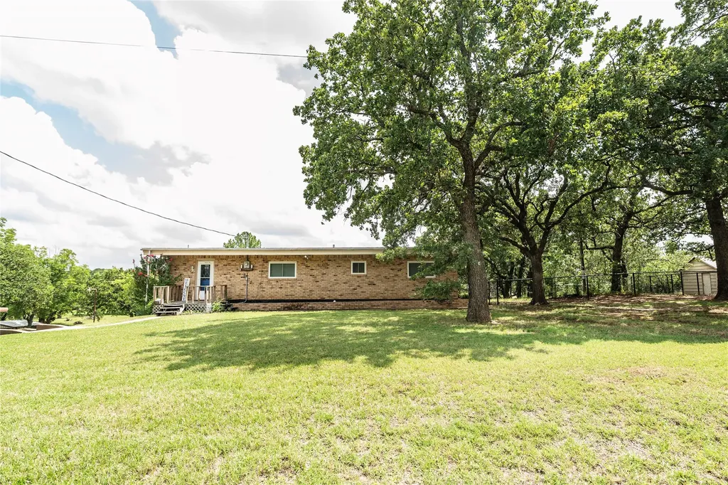 2255 Casino Road Nocona TX 76255