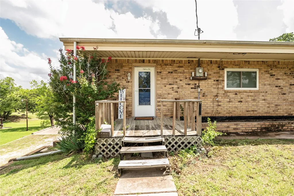 2255 Casino Road Nocona TX 76255