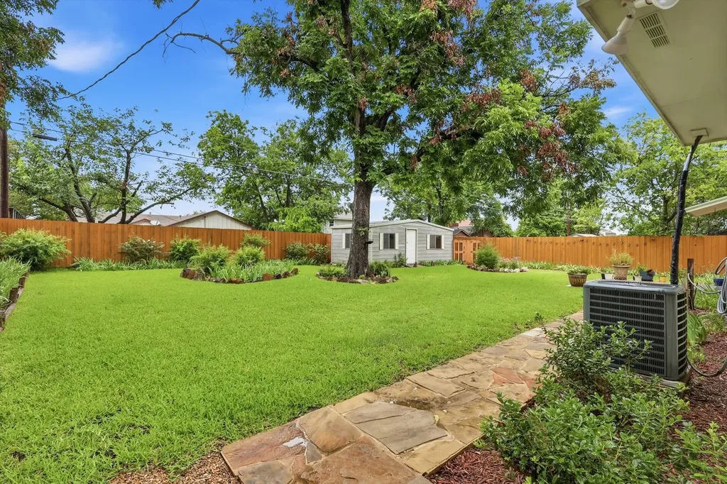4213 Bucknell Drive Garland TX 75042