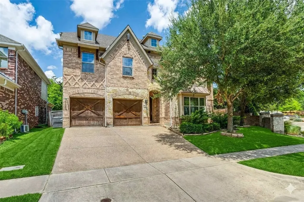 1857 Mcclary Street Garland TX 75040
