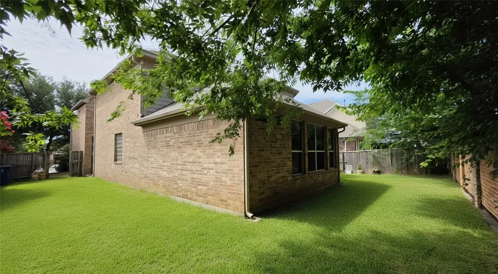 1857 Mcclary Street Garland TX 75040