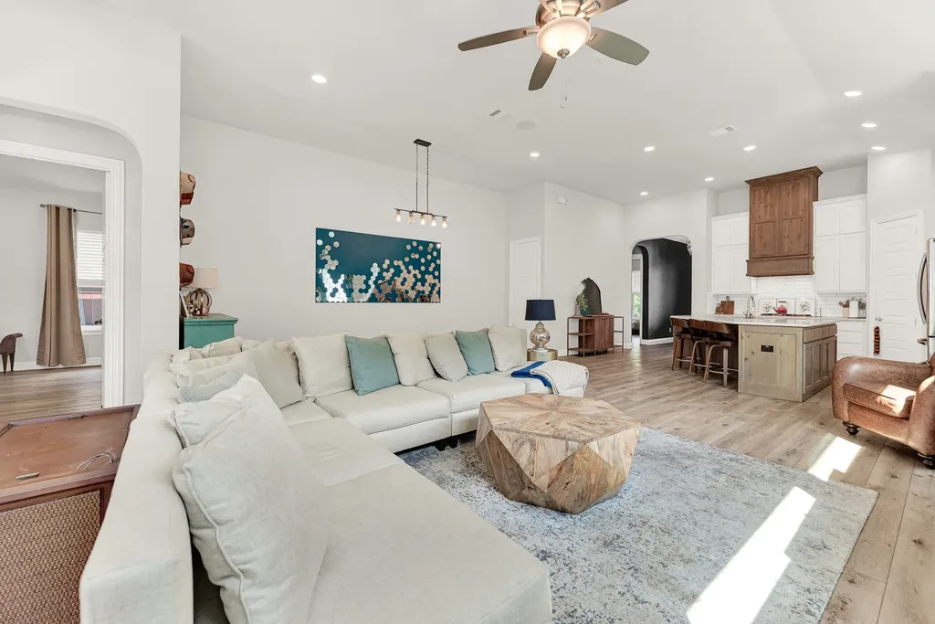 6404 Trezevant Street Rowlett TX 75089