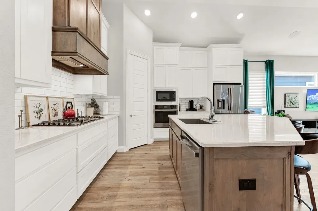 6404 Trezevant Street Rowlett TX 75089