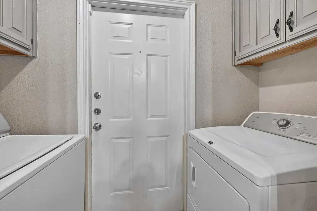 1601 White Oak Court Denton TX 76209