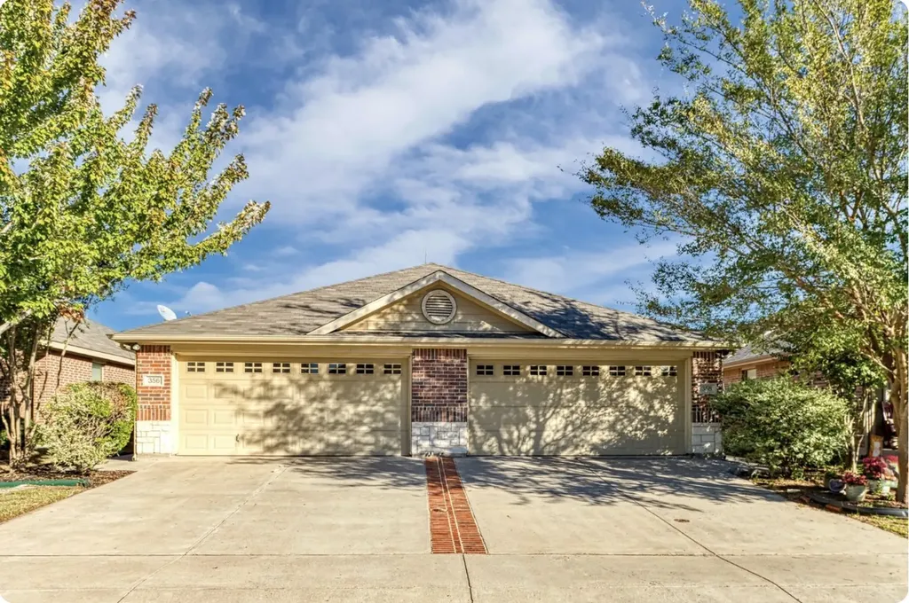 356 & 358 Schirra Court Lavon TX 75166