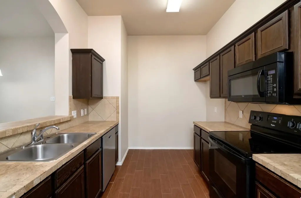 356 & 358 Schirra Court Lavon TX 75166