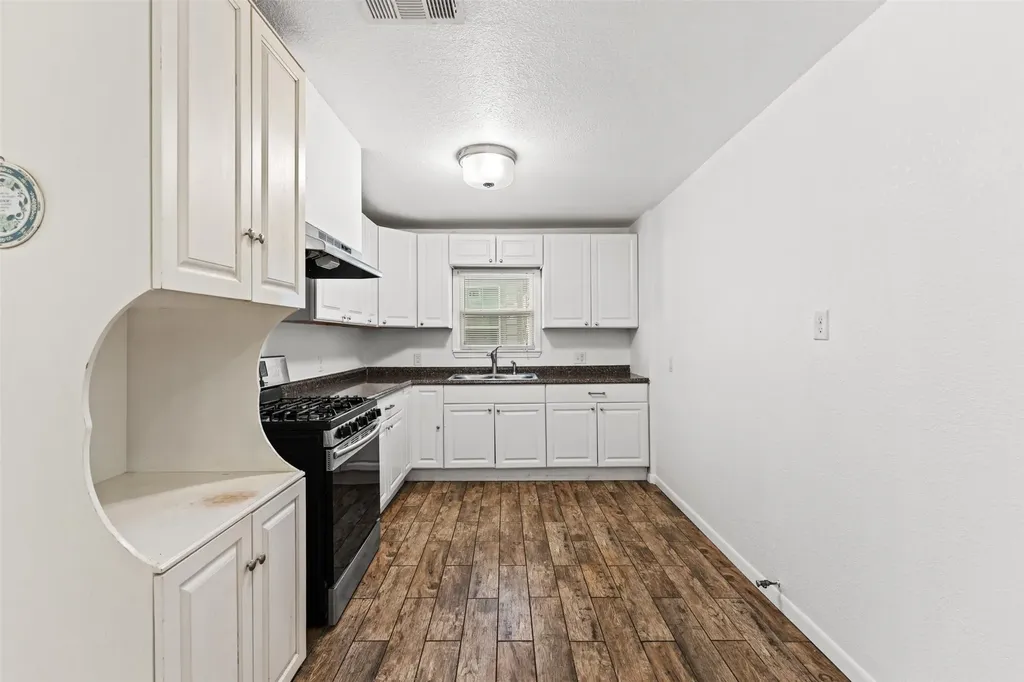 1924 Connally Street Waco TX 76711