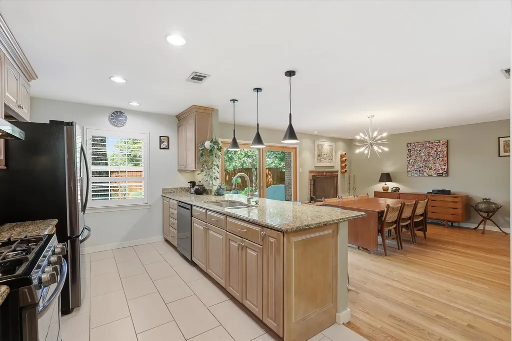 1170 Bally Mote Drive Dallas TX 75218