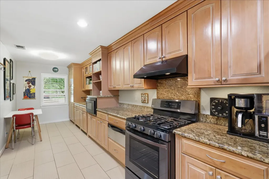 1170 Bally Mote Drive Dallas TX 75218