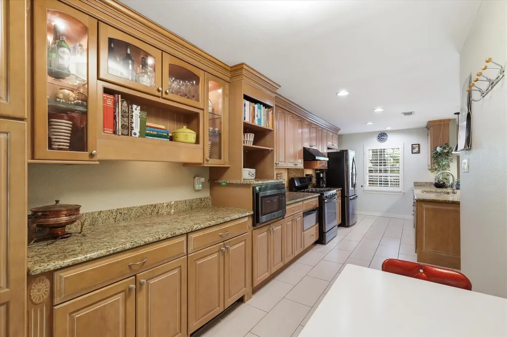 1170 Bally Mote Drive Dallas TX 75218