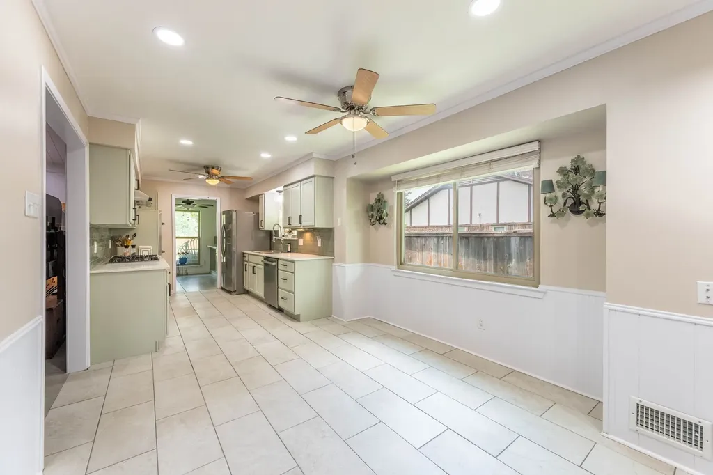 803 Edgewood Drive Richardson TX 75081