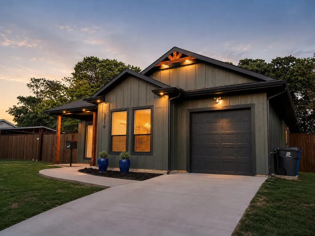 3210 Carpenter Avenue Dallas TX 75215