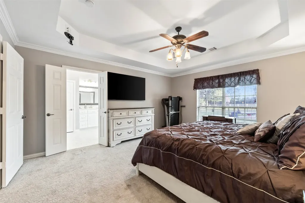 3900 Creekside Court Burleson TX 76028