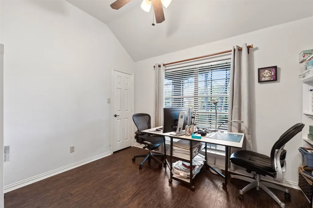 3900 Creekside Court Burleson TX 76028