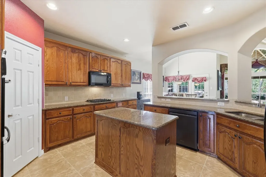 7608 Hinkley Oak Drive Denton TX 76208