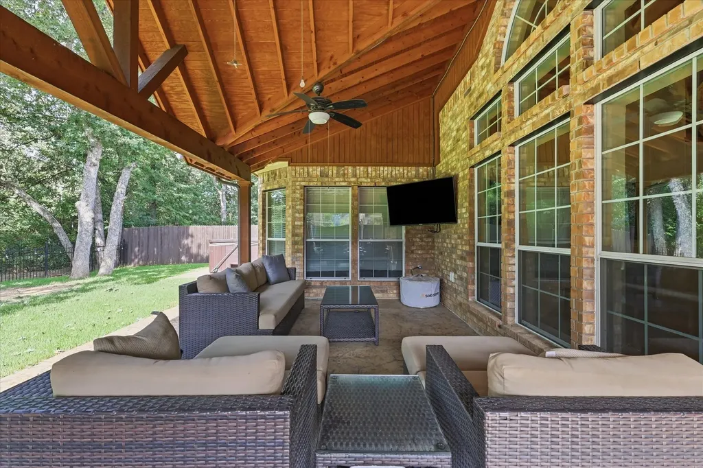 7608 Hinkley Oak Drive Denton TX 76208